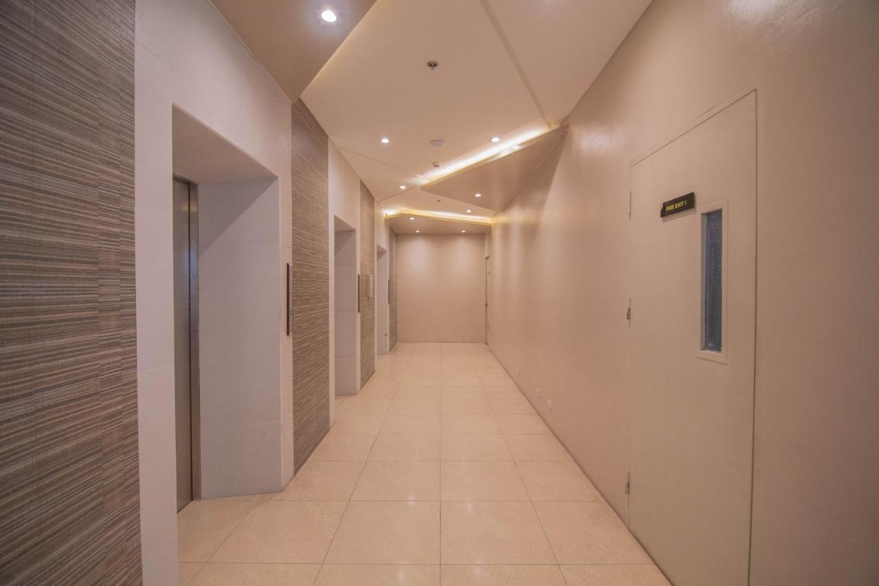 Migas Haven At Sunvida Tower Across Sm City Cebu Exterior foto